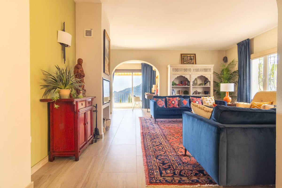 Huis te koop in Monte Pego | 5 slaapkamers H4964548