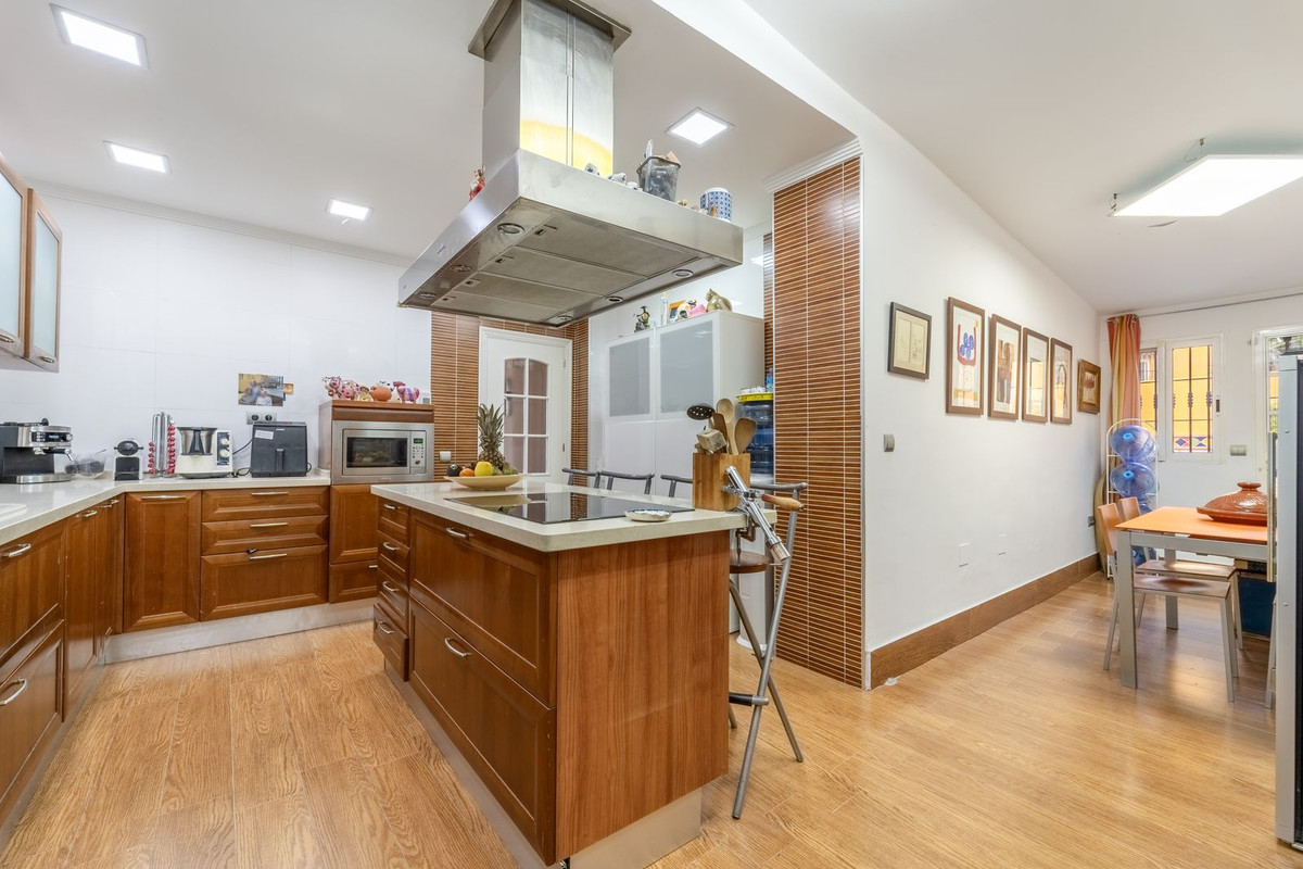 Semi-Vrijstaande Villa in Monte Sancha-24