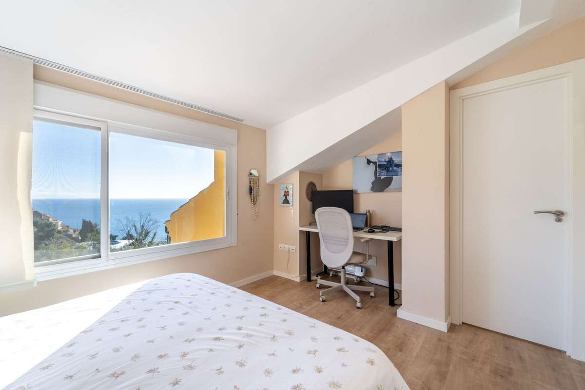 Semi-Vrijstaande Villa in Monte Sancha-42