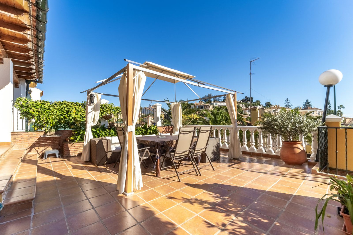 Semi-Vrijstaande Villa in Monte Sancha-9
