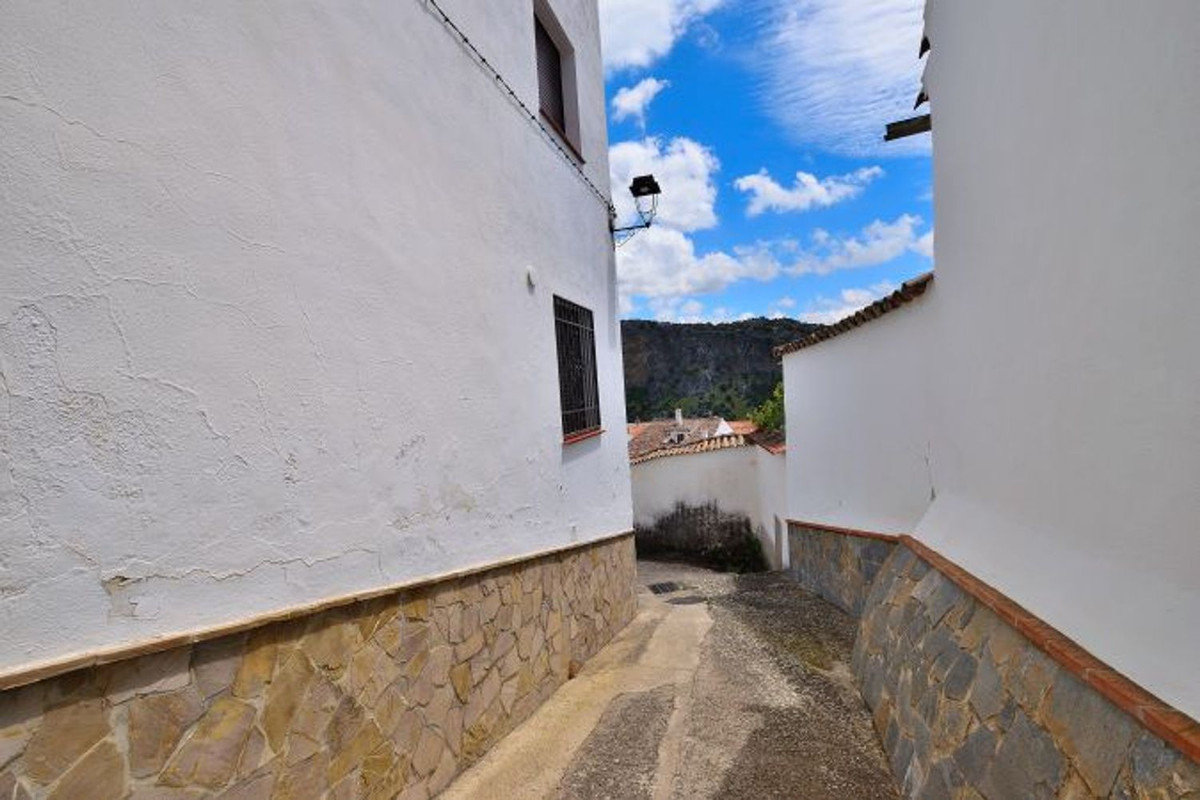 Property main view 23