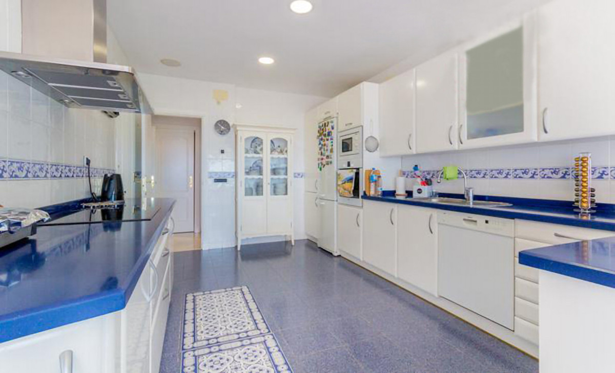 Penthouse te koop in Montemar | 4 slaapkamers H5135581
