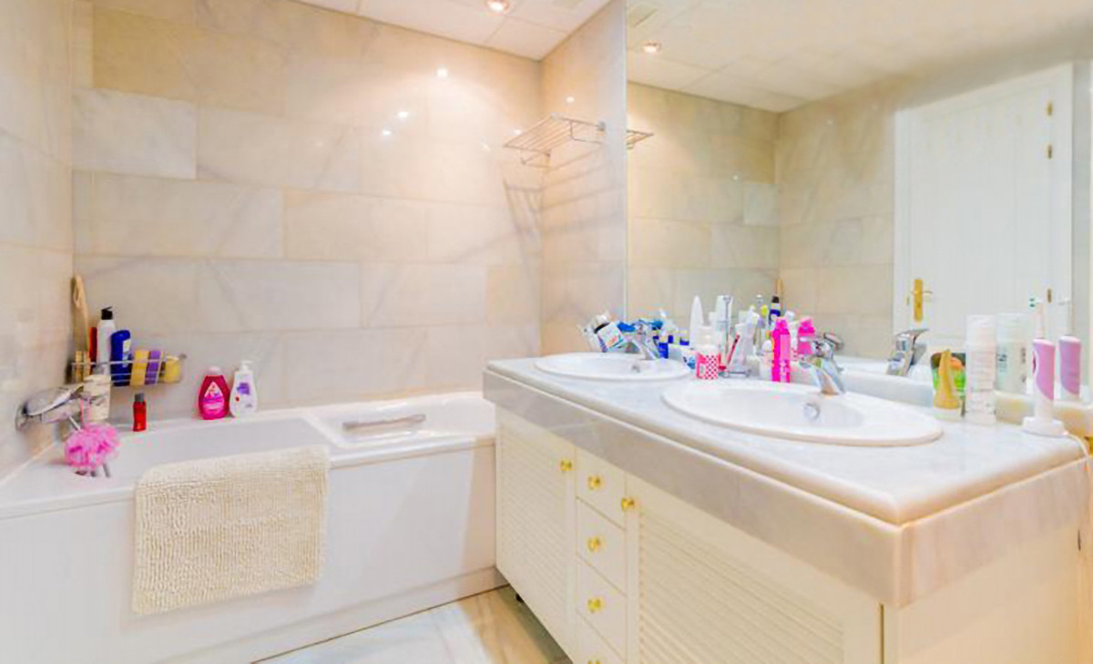 Penthouse te koop in Montemar | 4 slaapkamers H5135581