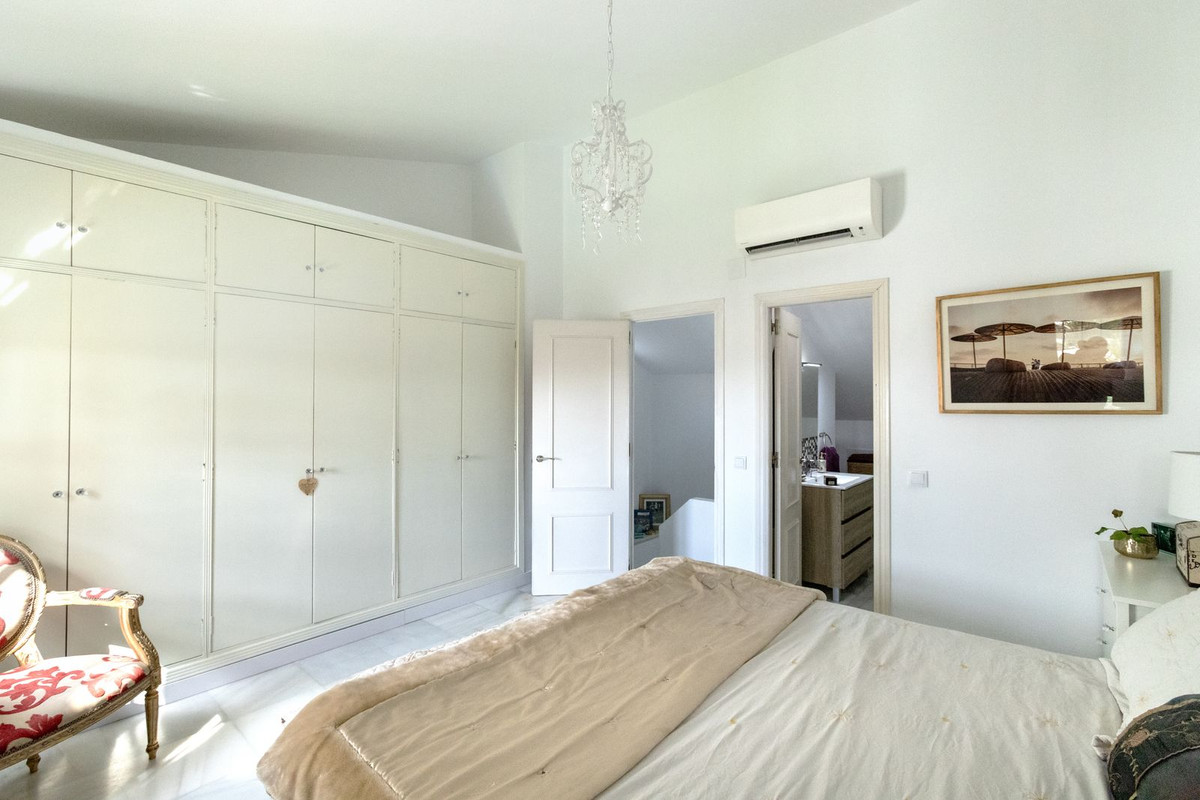 Huis te koop in Montemar | 4 slaapkamers H5250043