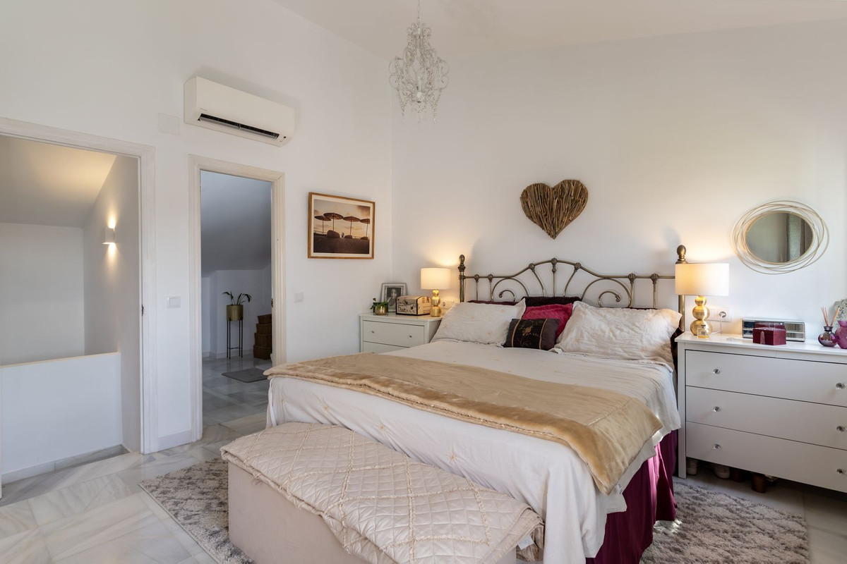 Huis te koop in Montemar | 4 slaapkamers H5250043