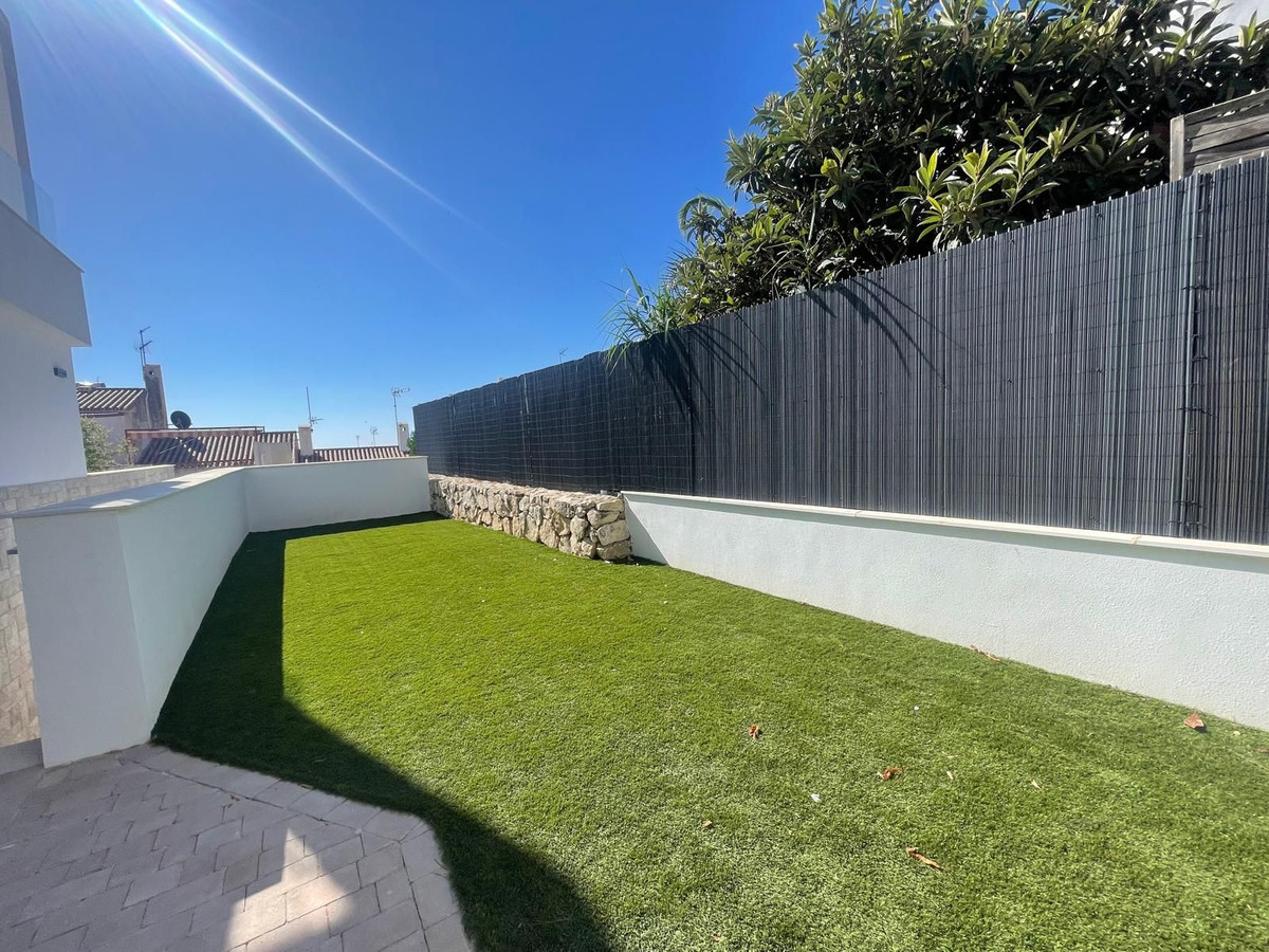 Huis te koop in Montemar | 4 slaapkamers H5453932