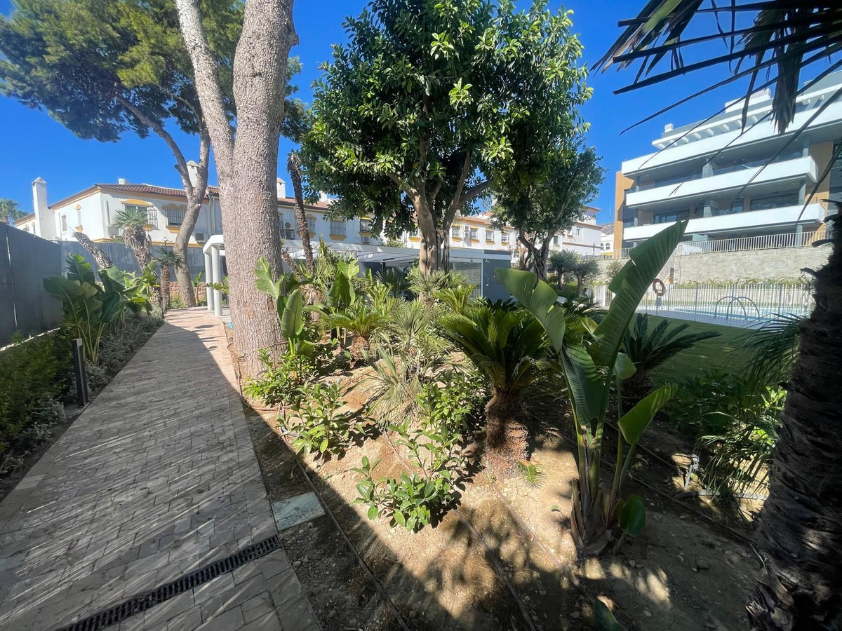 Huis te koop in Montemar | 4 slaapkamers H5453932