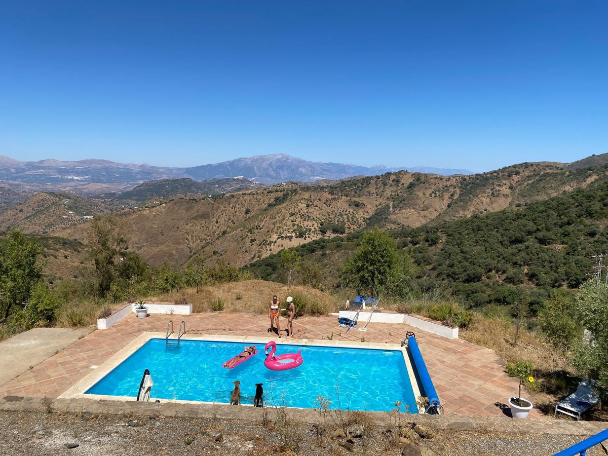 Vrijstaande Villa in Montes de Málaga-67