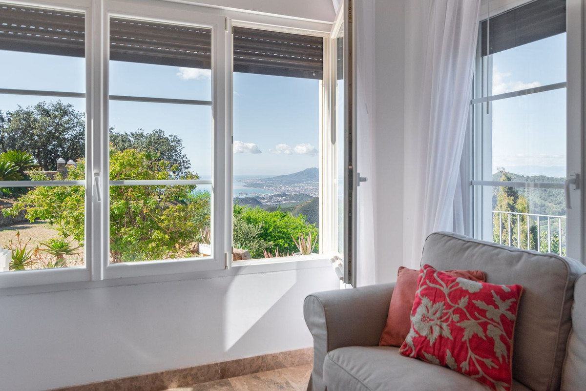 Vrijstaande Villa in Montes de Málaga-37