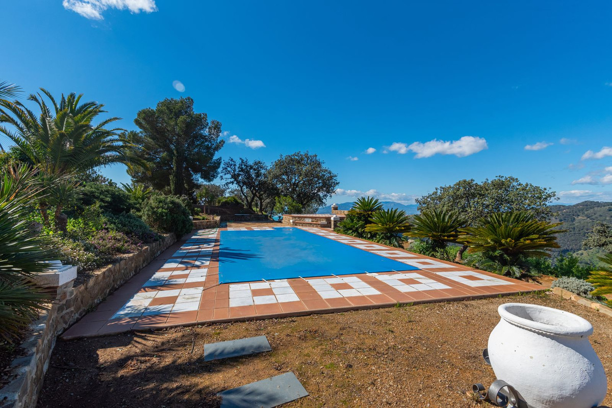 Vrijstaande Villa in Montes de Málaga-65