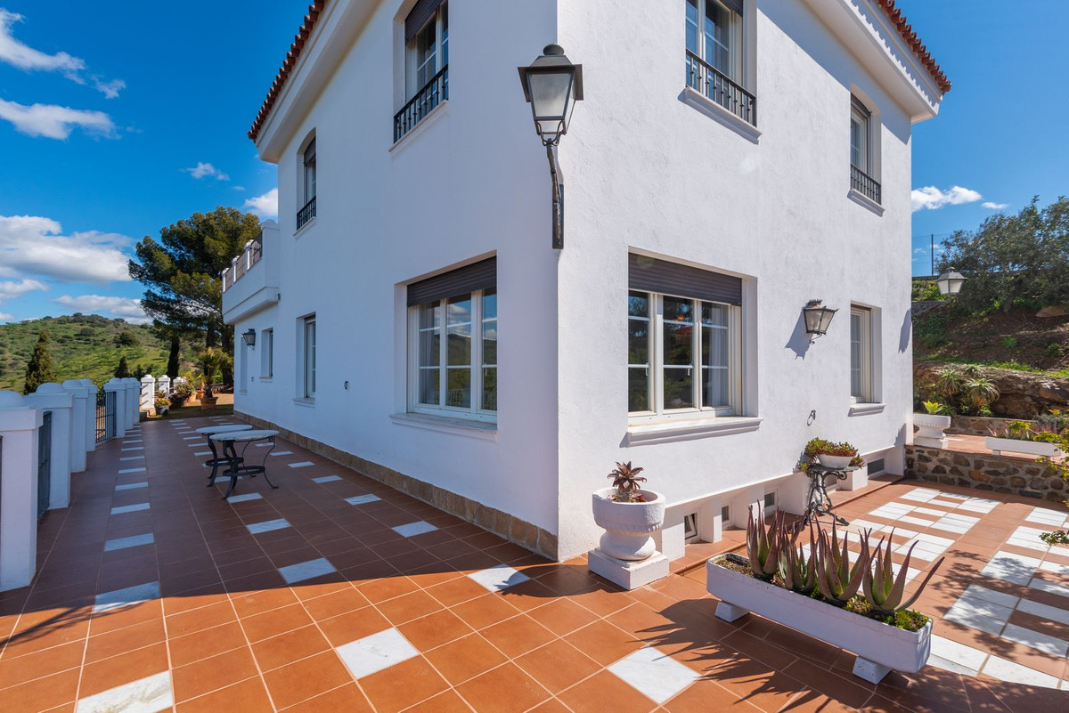 Vrijstaande Villa in Montes de Málaga-79