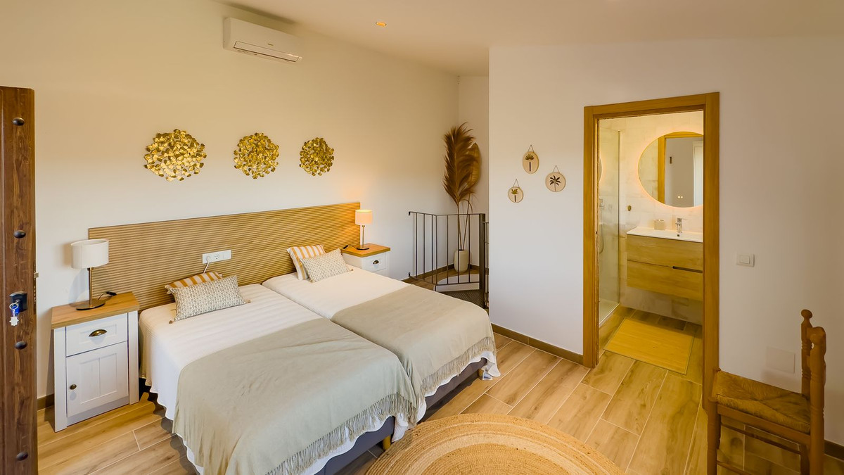 Property main view 16