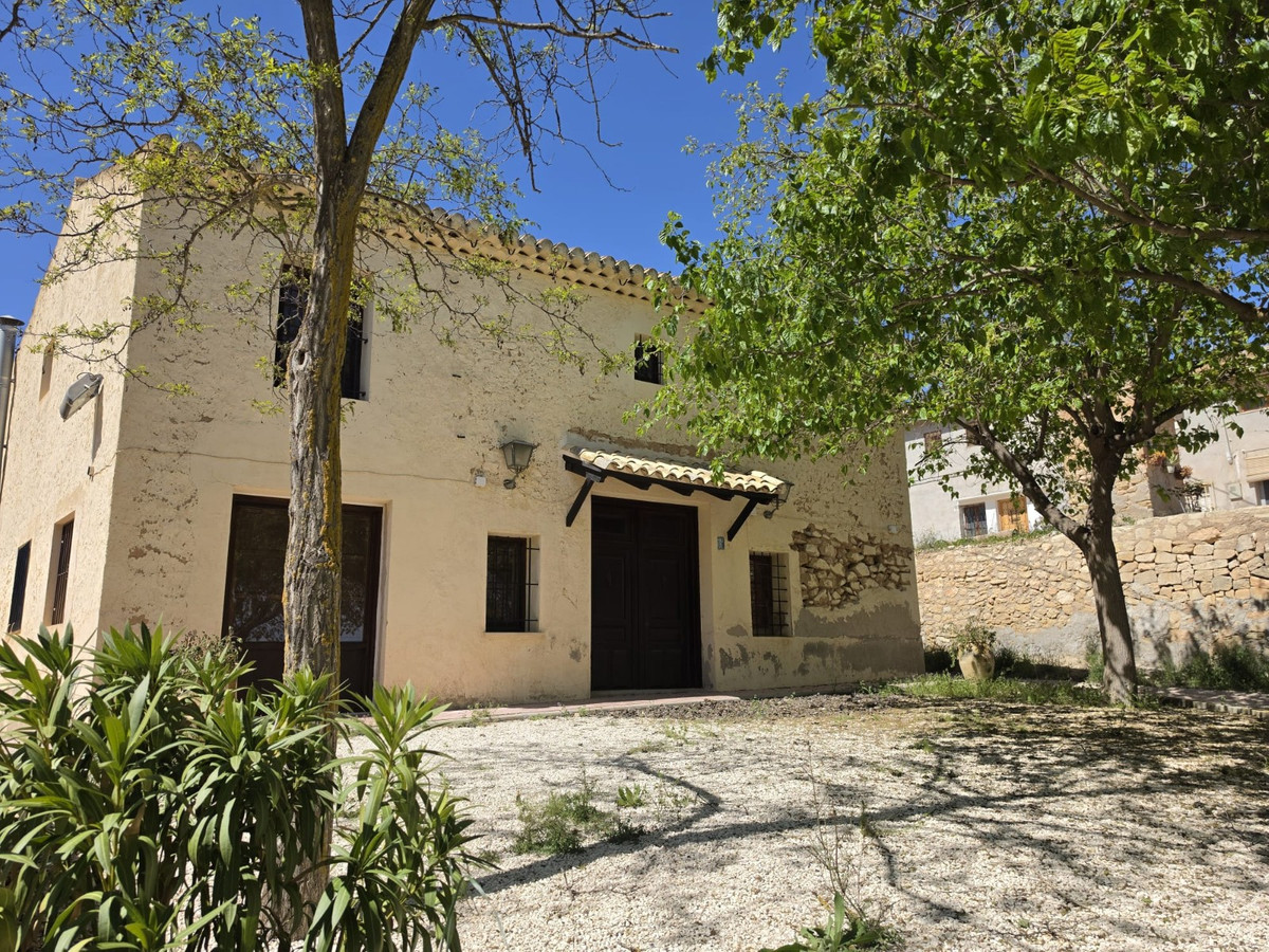 Finca - Cortijo te koop in Monóvar | 5 slaapkamers H5357836