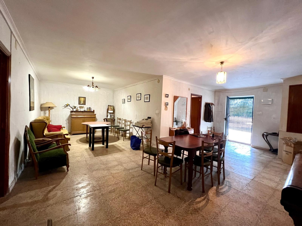 Appartement te koop in Monóvar | 10 slaapkamers H5408611