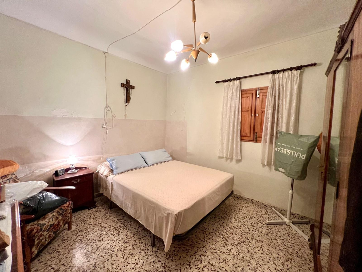 Appartement te koop in Monóvar | 10 slaapkamers H5408611