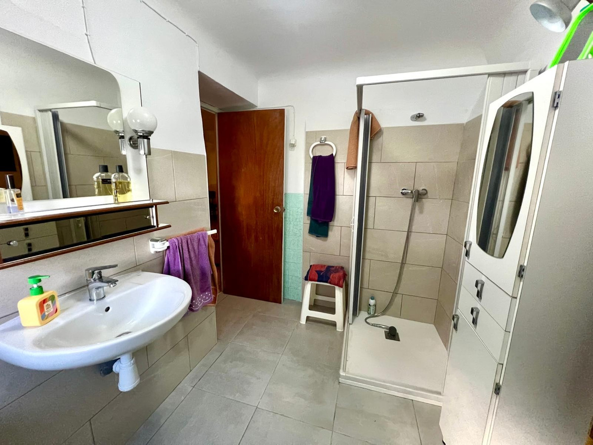Appartement te koop in Monóvar | 10 slaapkamers H5408611