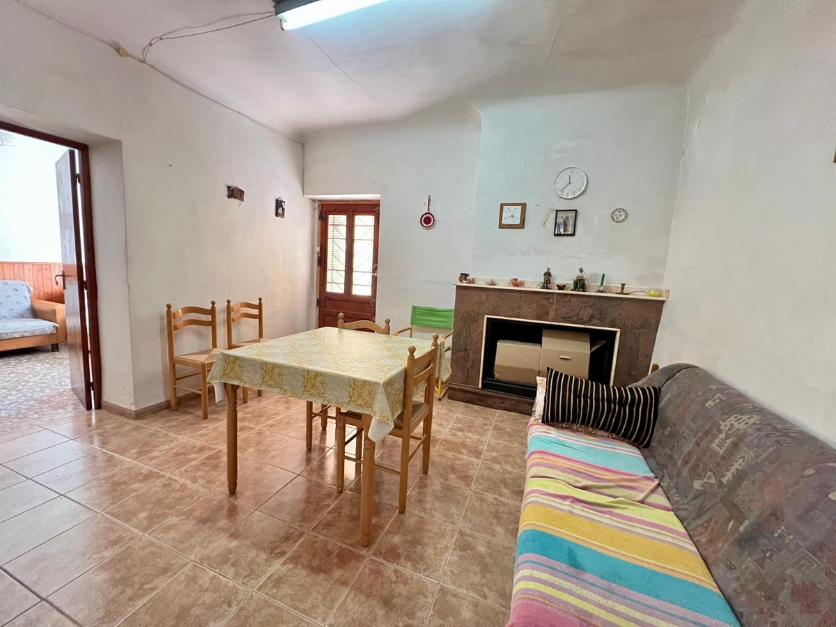 Appartement te koop in Monóvar | 10 slaapkamers H5408611