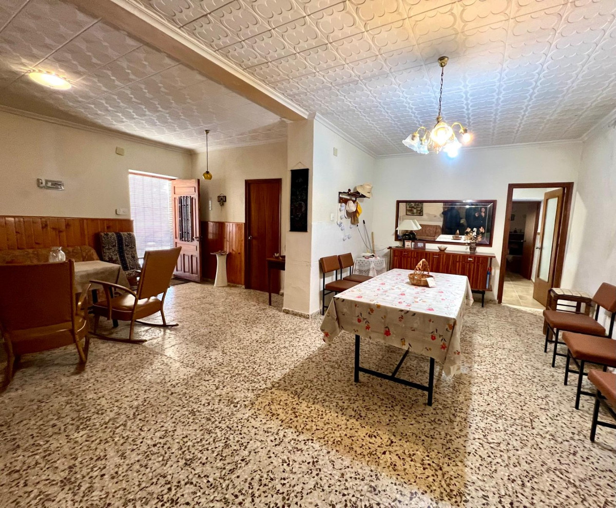Finca - Cortijo te koop in Monóvar | 6 slaapkamers H5508694