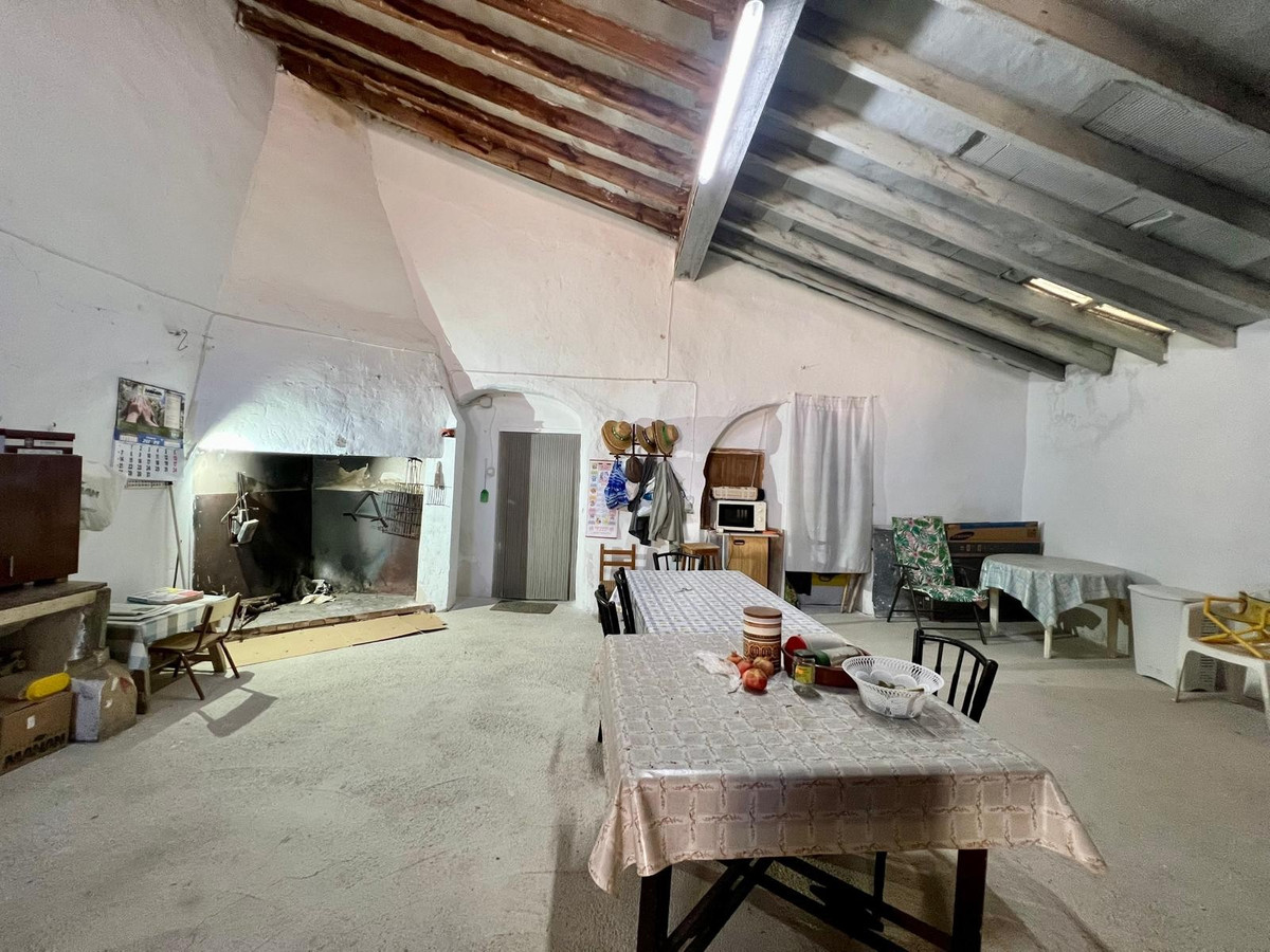 Finca - Cortijo te koop in Monóvar | 6 slaapkamers H5508694