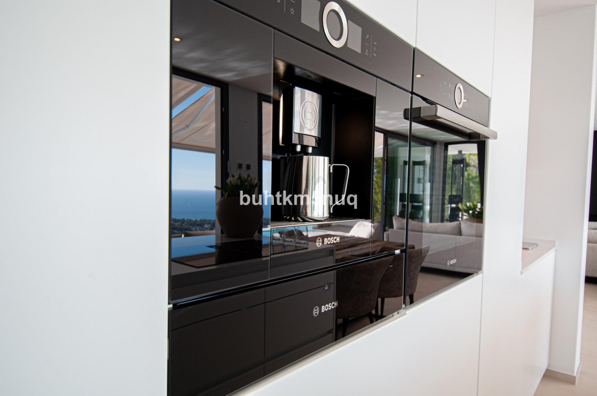 Huis te koop in Moraira | 5 slaapkamers H4757995