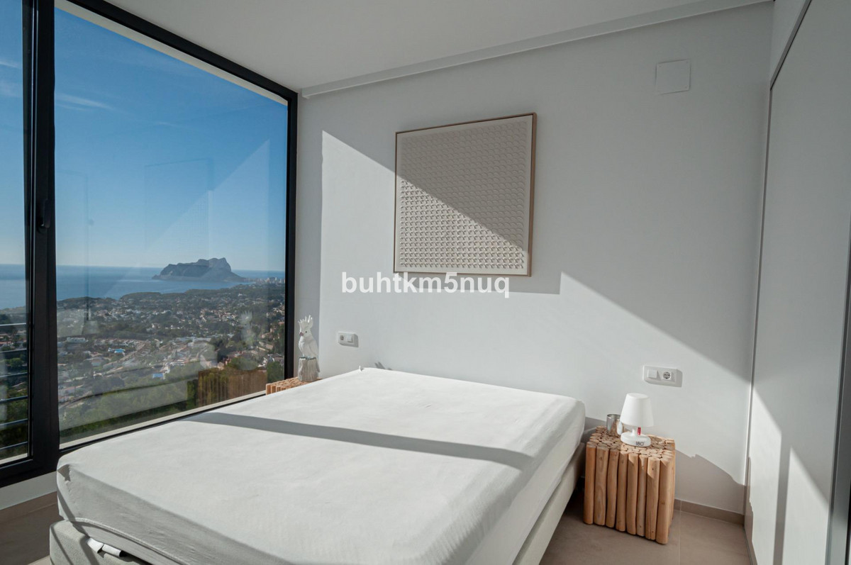 Huis te koop in Moraira | 5 slaapkamers H4757995