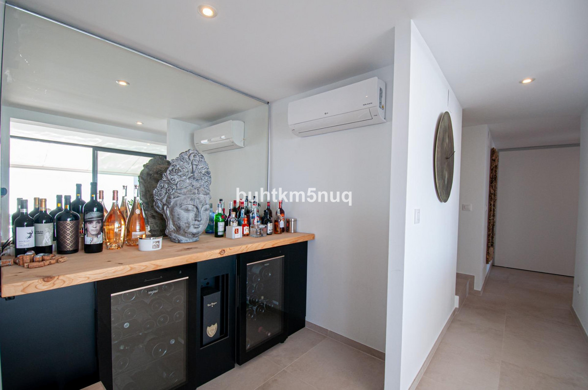 Huis te koop in Moraira | 5 slaapkamers H4757995