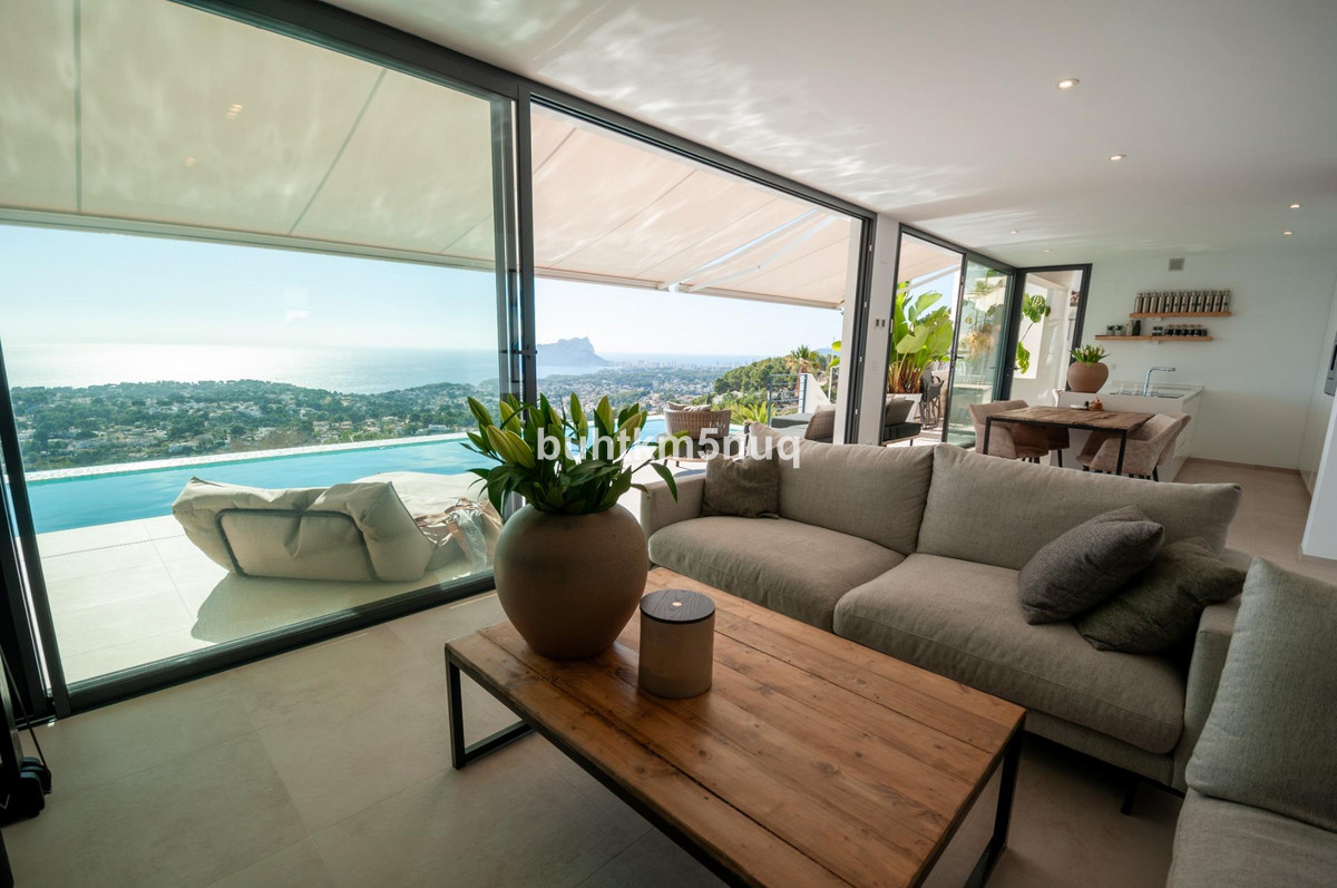 Huis te koop in Moraira | 5 slaapkamers H4757995