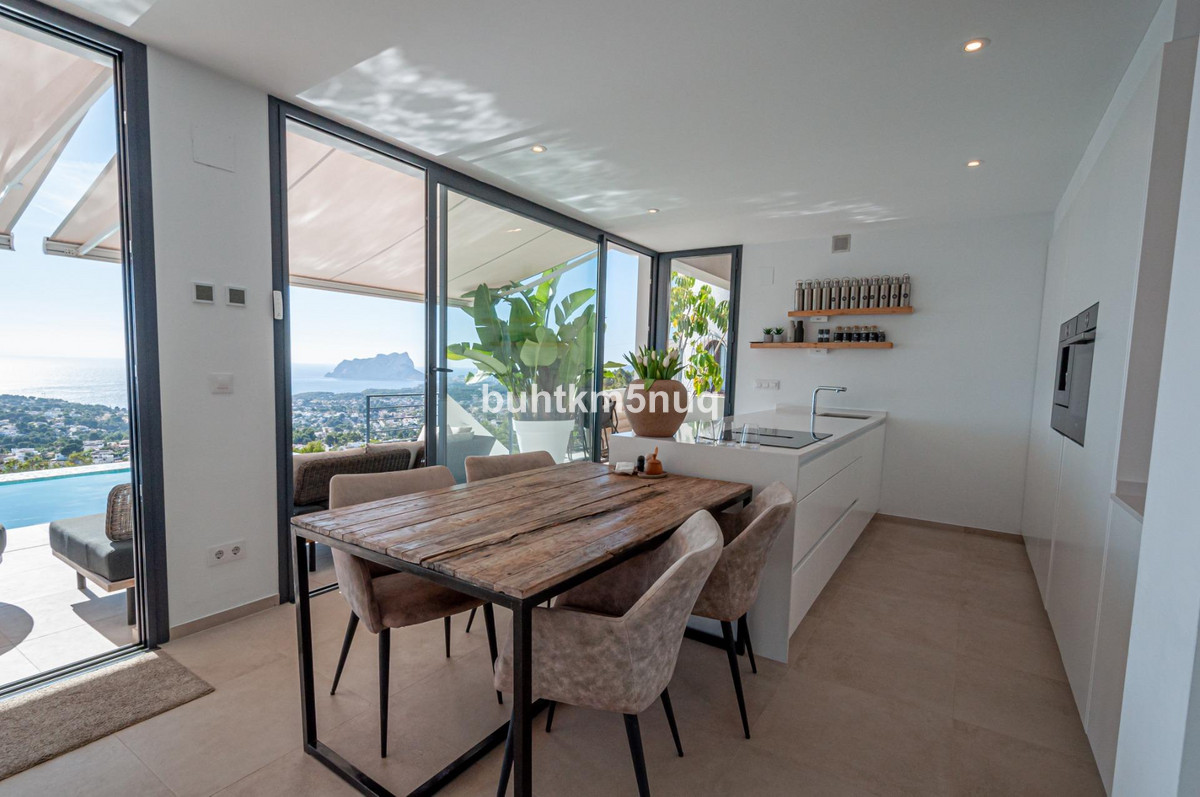 Huis te koop in Moraira | 5 slaapkamers H4757995