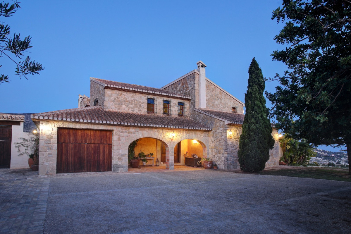 Property main view 41