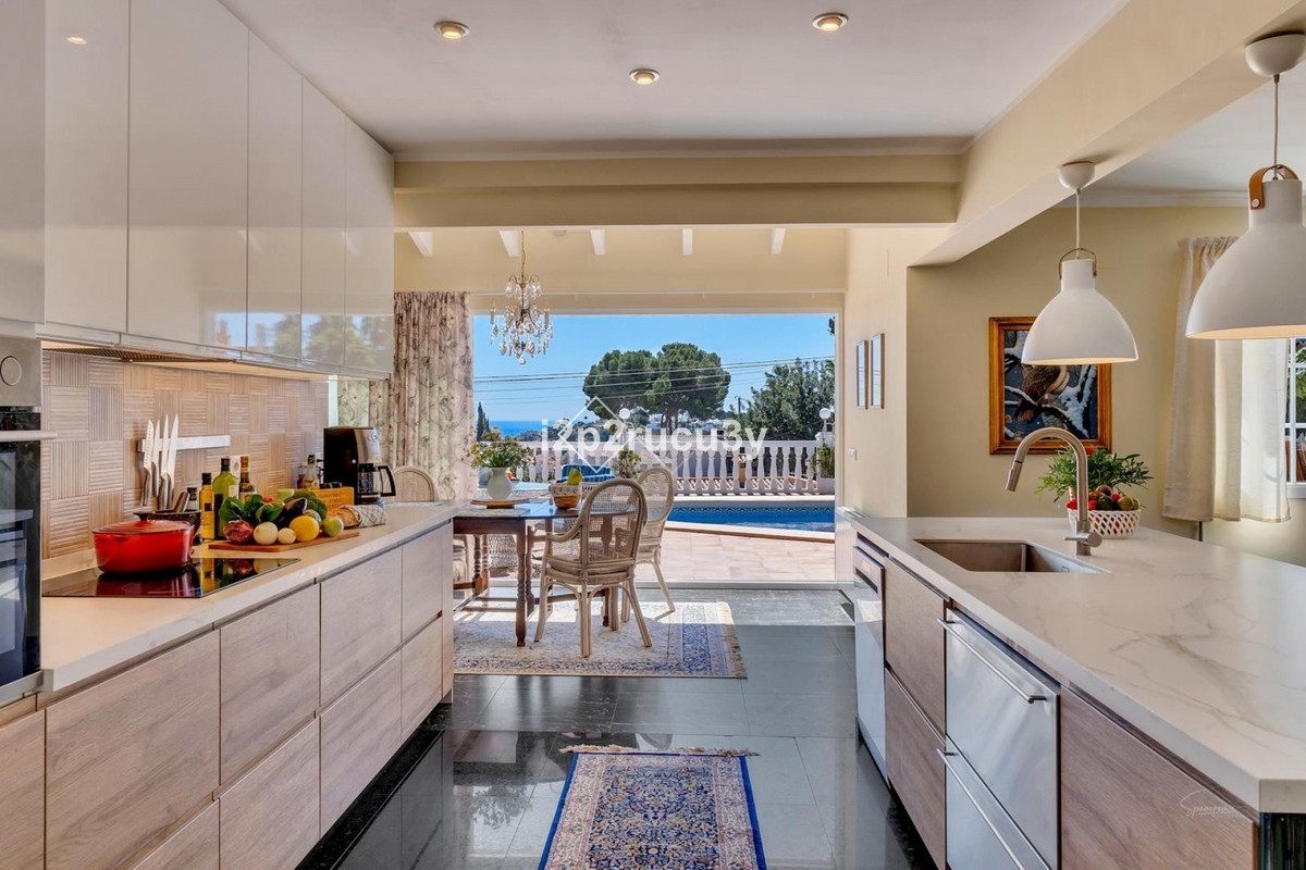 Huis te koop in Moraira | 4 slaapkamers H5304667