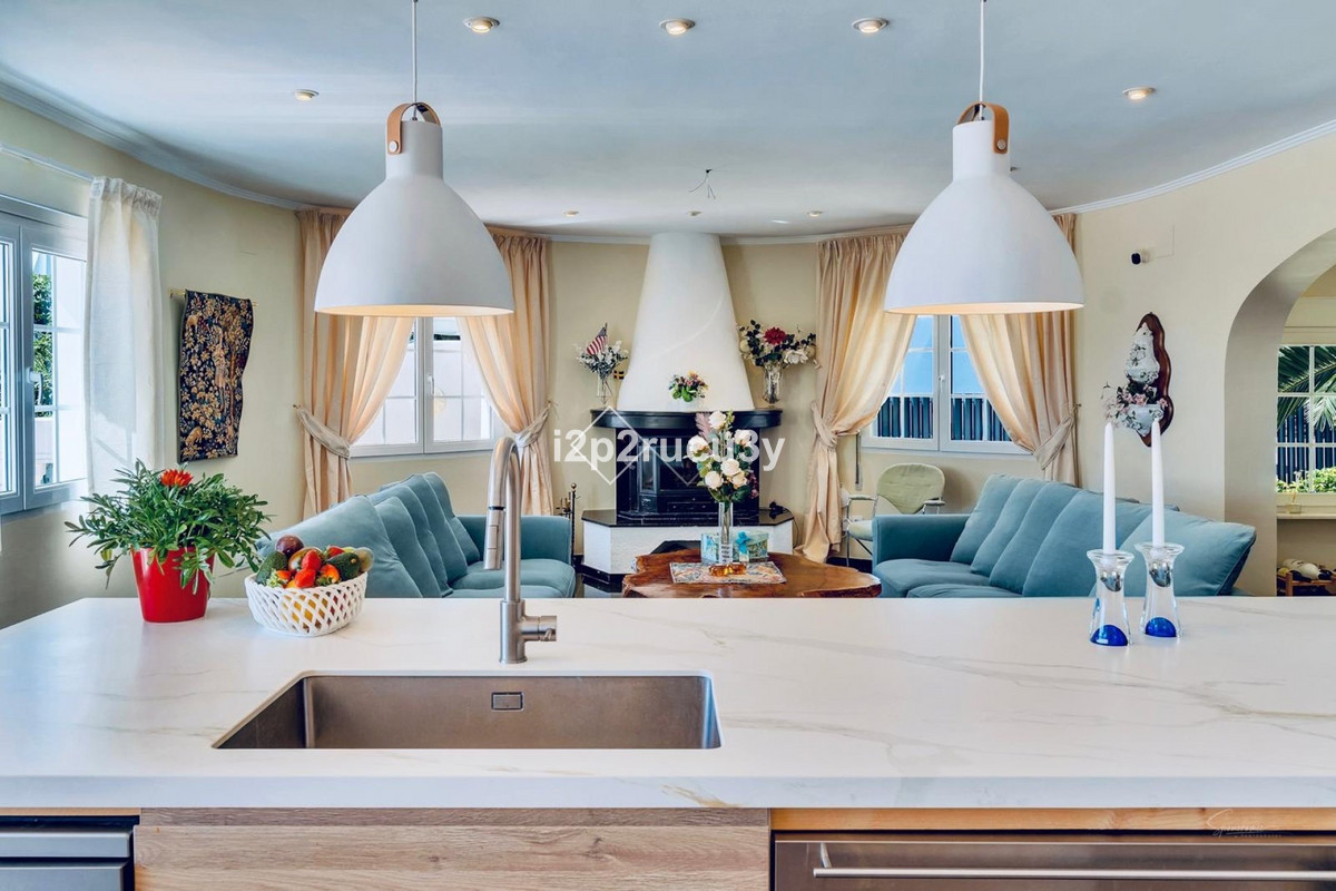 Huis te koop in Moraira | 4 slaapkamers H5304667