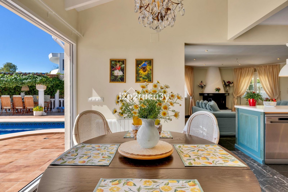 Huis te koop in Moraira | 4 slaapkamers H5304667