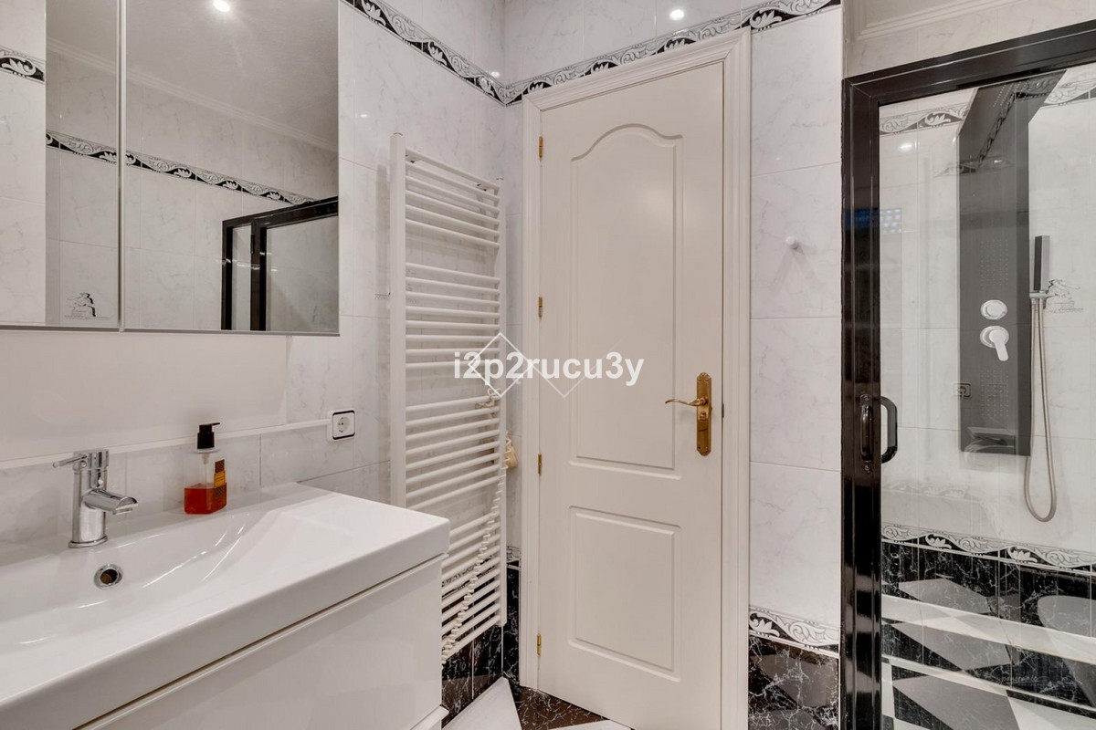 Huis te koop in Moraira | 4 slaapkamers H5304667