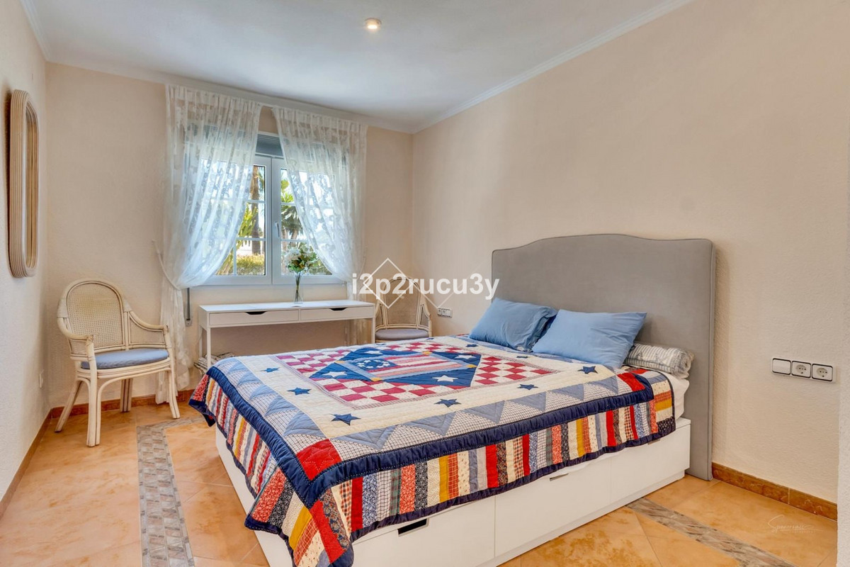 Huis te koop in Moraira | 4 slaapkamers H5304667