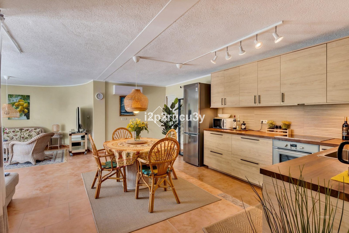 Huis te koop in Moraira | 4 slaapkamers H5304667