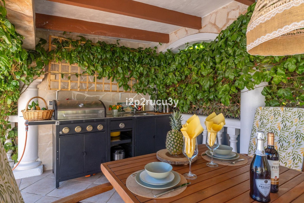 Huis te koop in Moraira | 4 slaapkamers H5304667