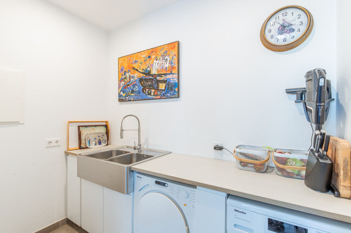 Property main view 44