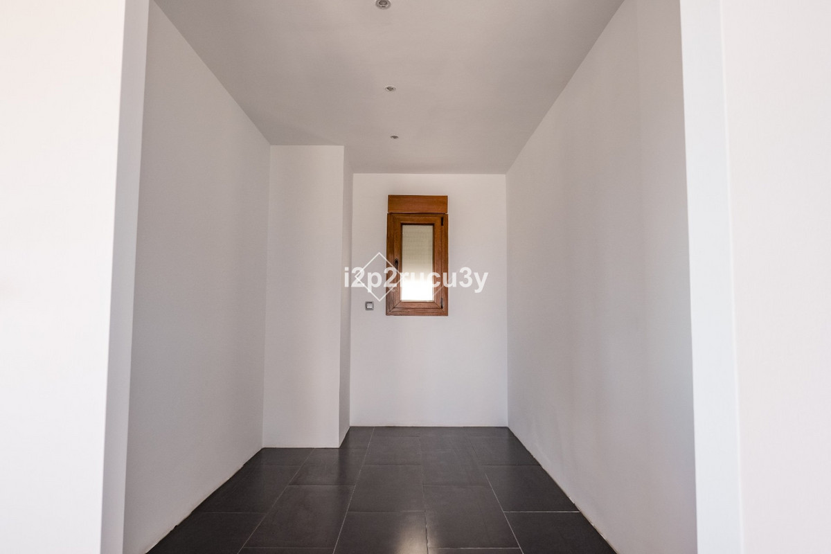 Huis te koop in Moraira | 4 slaapkamers H5454007