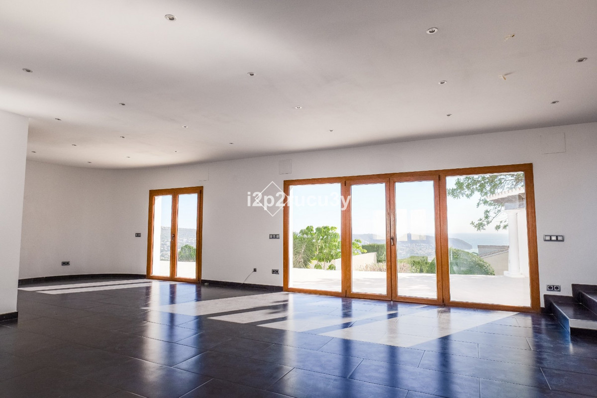 Huis te koop in Moraira | 4 slaapkamers H5454007