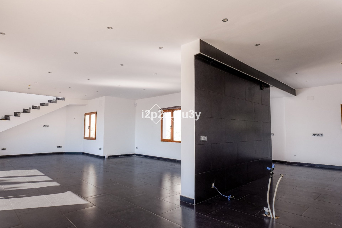 Huis te koop in Moraira | 4 slaapkamers H5454007