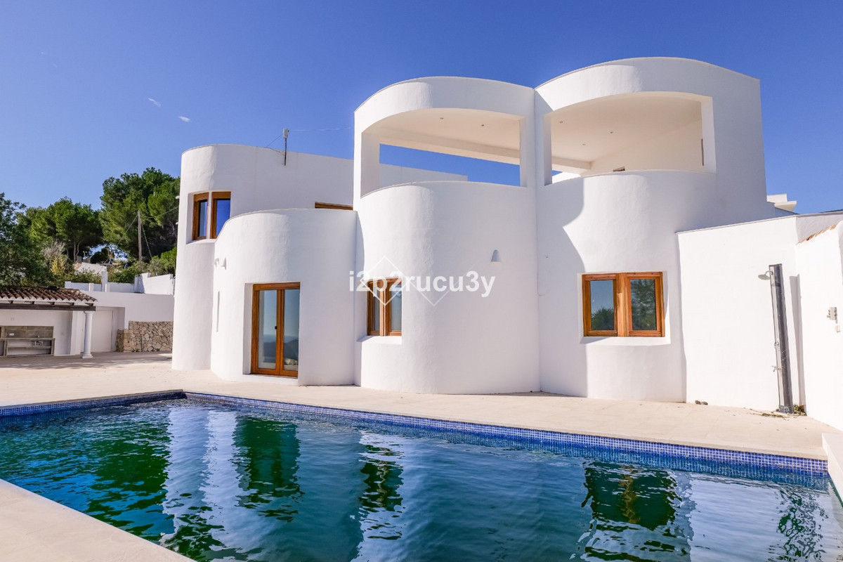 Huis te koop in Moraira | 4 slaapkamers H5454007