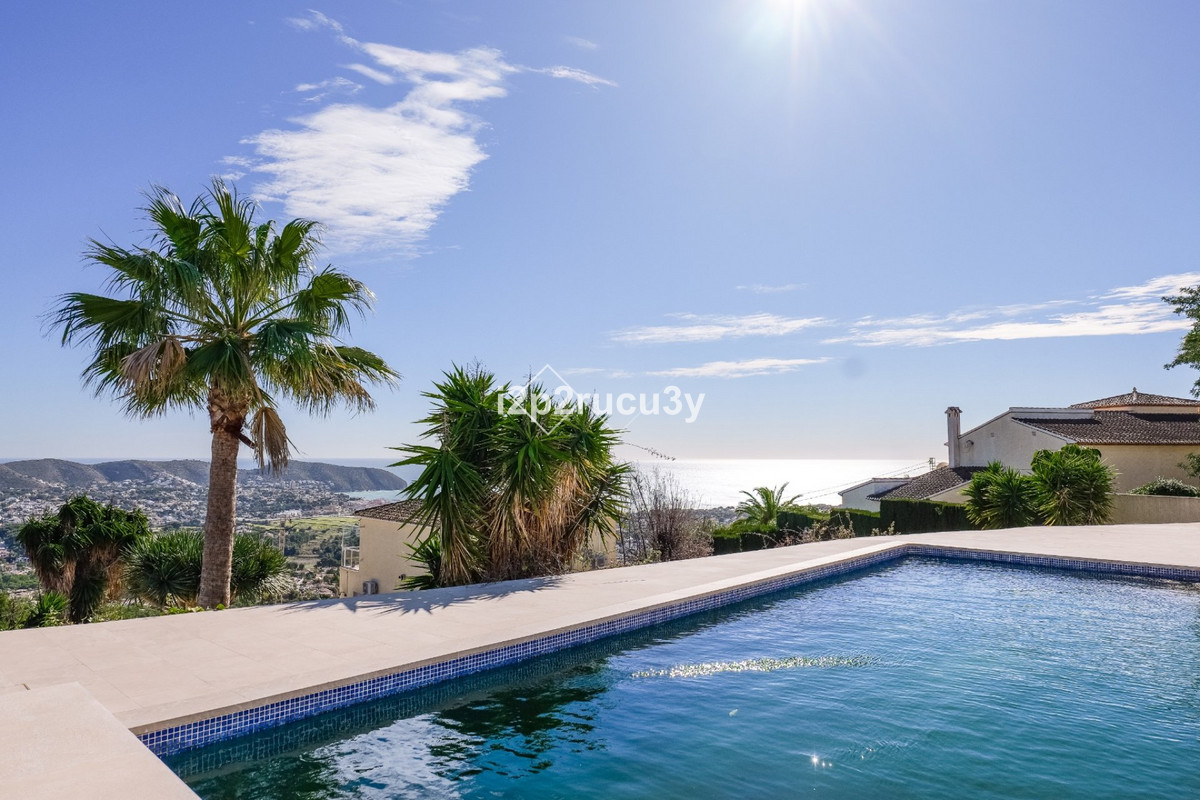 Huis te koop in Moraira | 4 slaapkamers H5454007