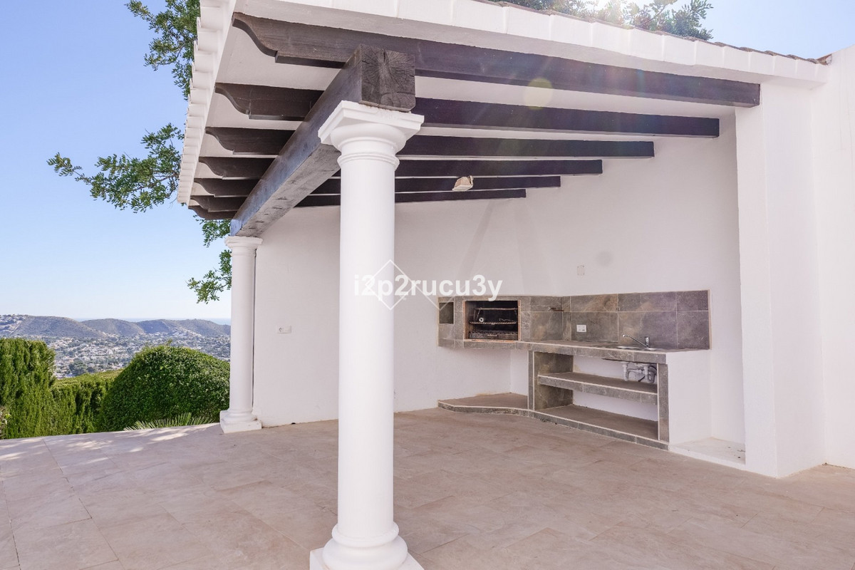 Huis te koop in Moraira | 4 slaapkamers H5454007