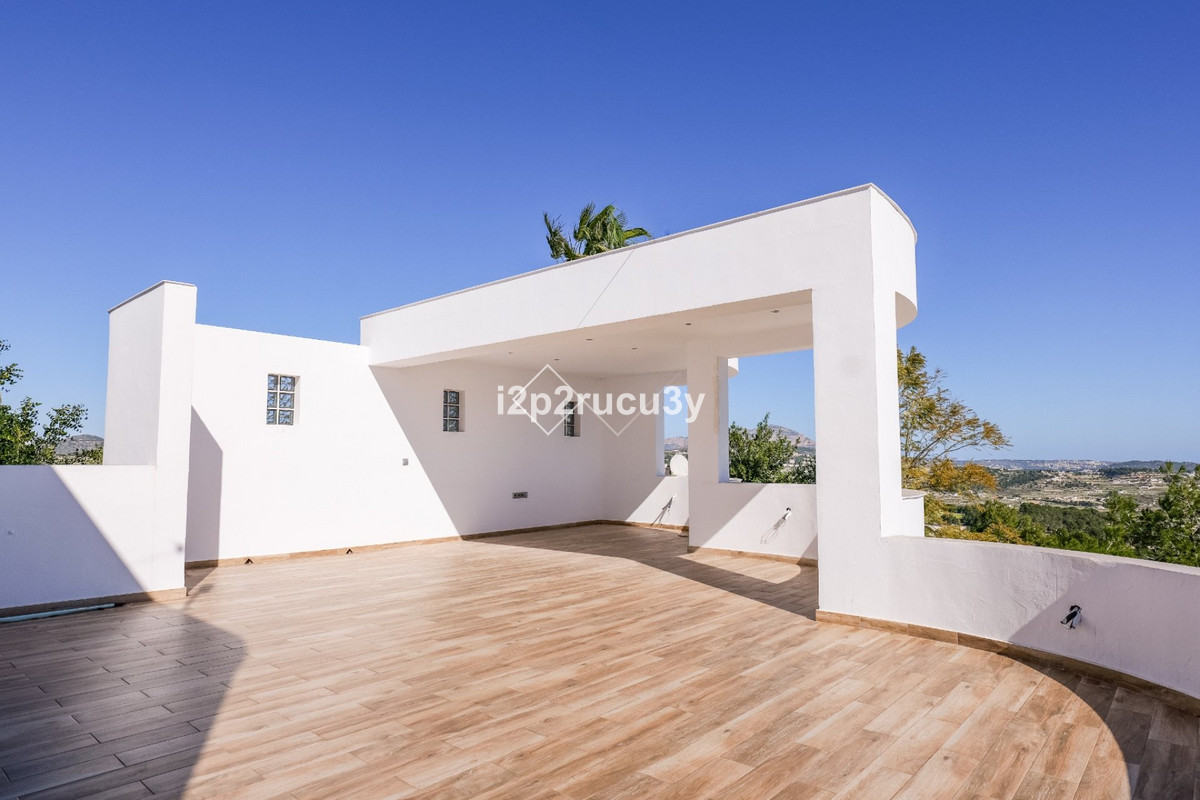 Huis te koop in Moraira | 4 slaapkamers H5454007