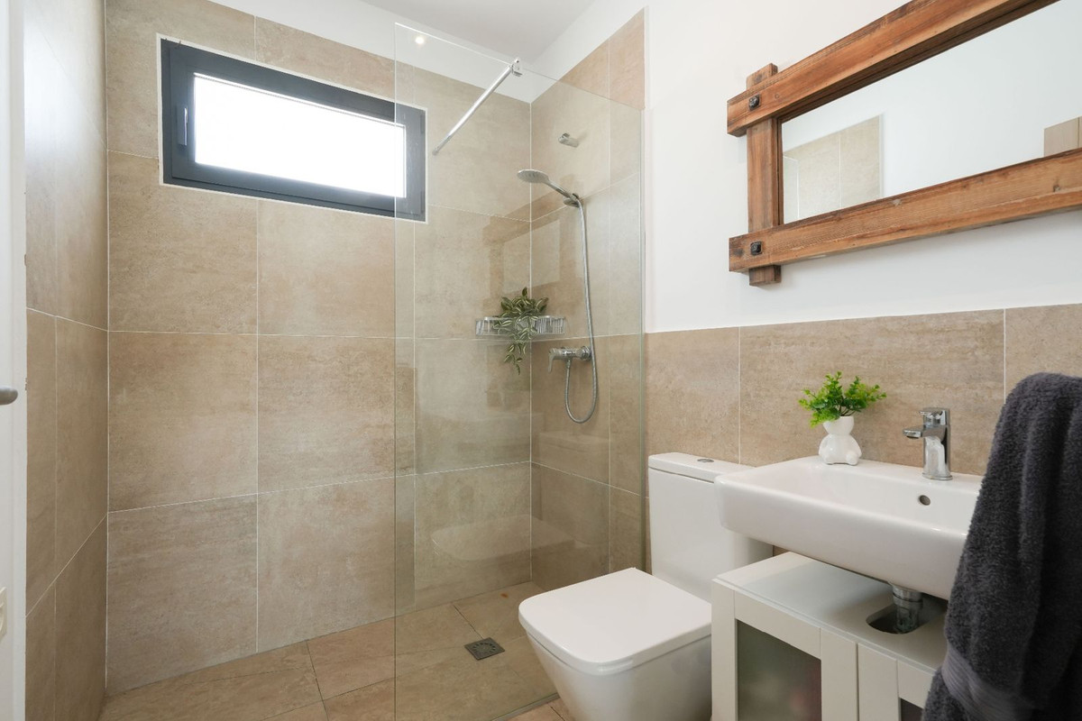 Huis te koop in Moraira | 7 slaapkamers H5461237