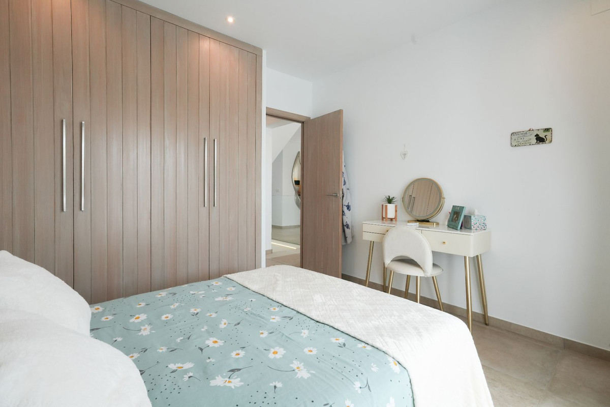 Huis te koop in Moraira | 7 slaapkamers H5461237
