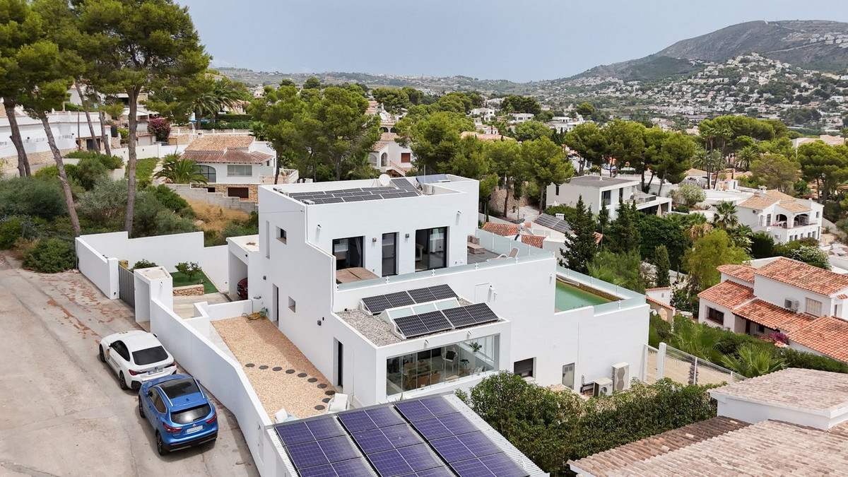 Huis te koop in Moraira | 7 slaapkamers H5461237