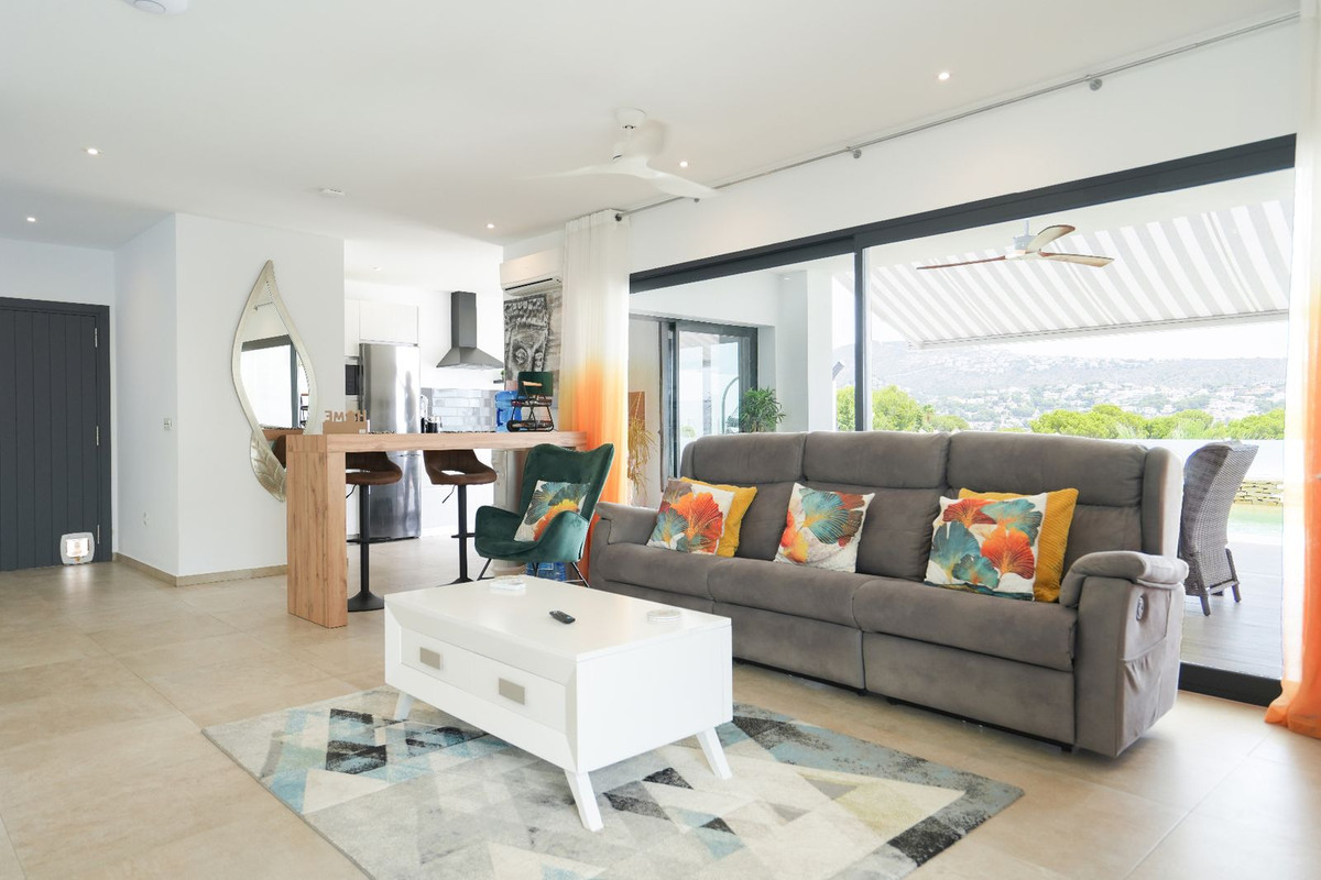 Huis te koop in Moraira | 7 slaapkamers H5461237