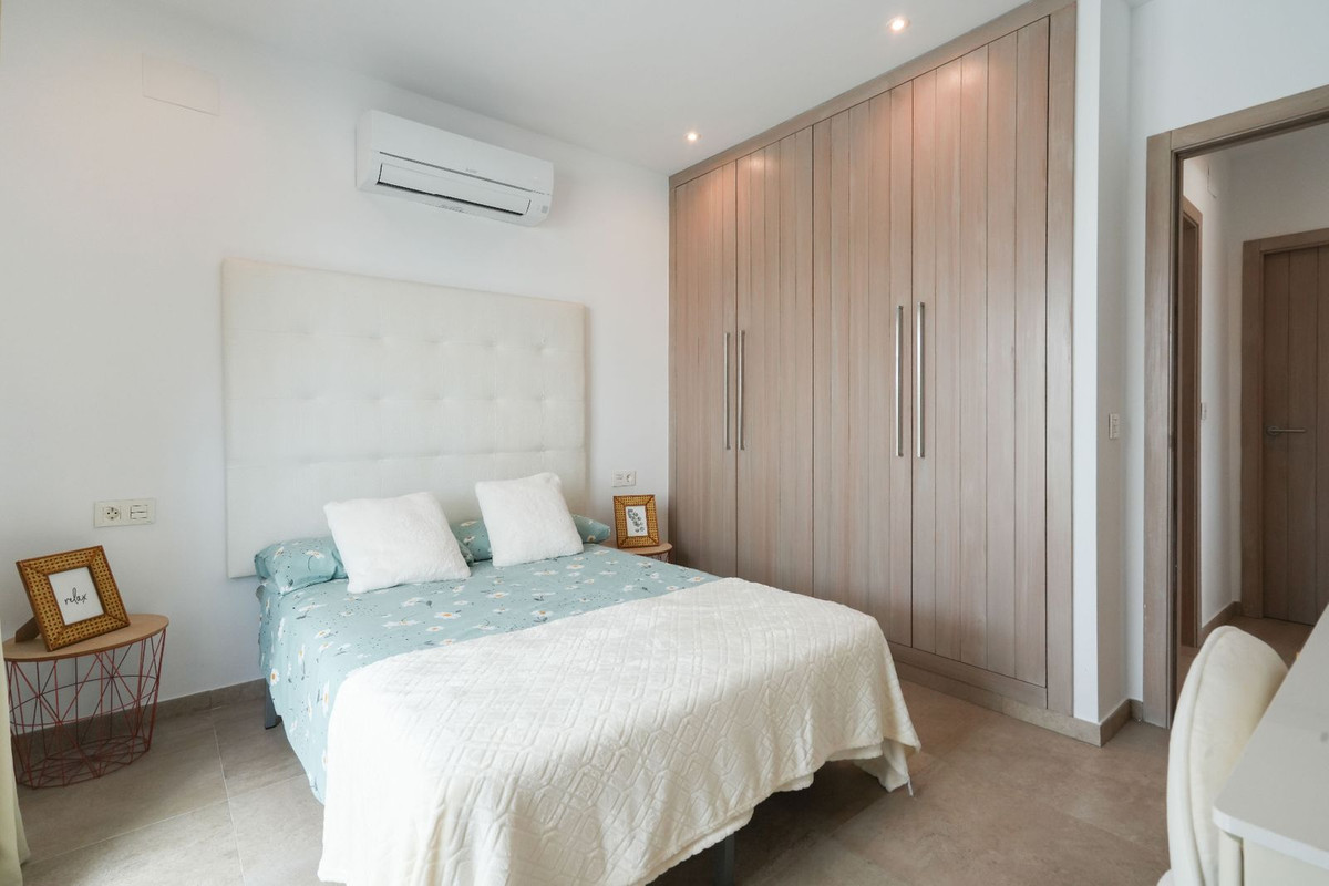 Huis te koop in Moraira | 7 slaapkamers H5461237