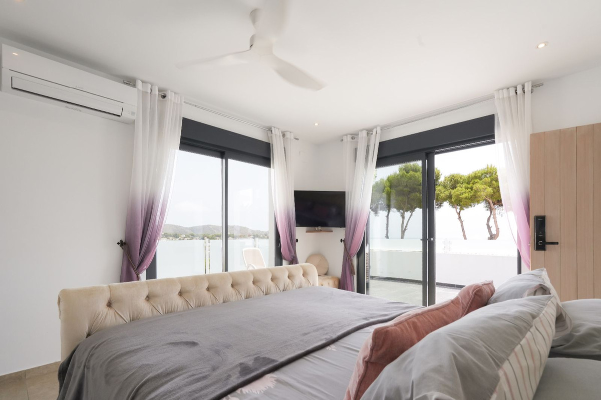 Huis te koop in Moraira | 7 slaapkamers H5461237